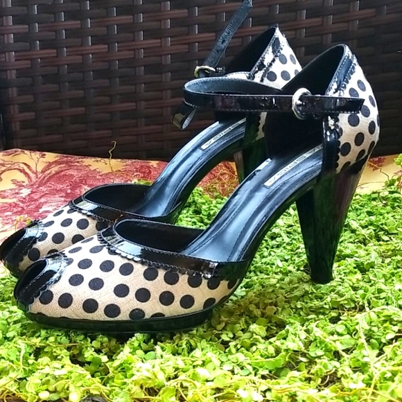 VIA SPIGA Peep Open Toe RETRO Spots Minnie White Polkadots Dance Heels EUC 8.5 - Picture 2 of 15